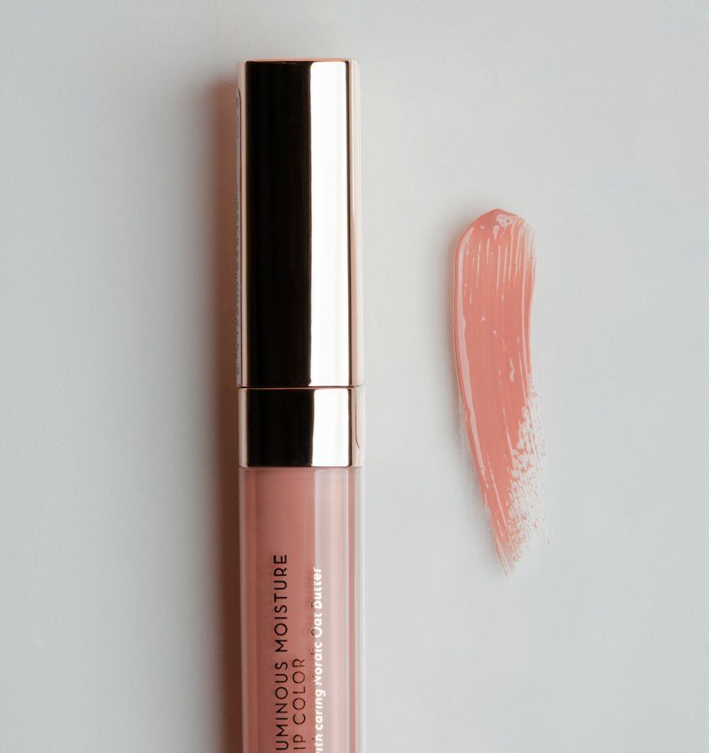 Nude lip gloss and swatch
